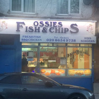 Ossies Fish Chips outside