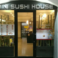Mini Sushi House inside