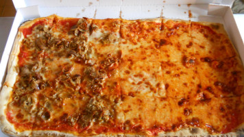 Pizzeria Asporto Il Buco food