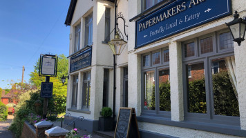 The Papermakers Arms inside