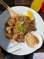 Sabai Thai Gastrobar food