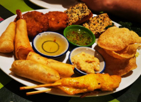 Baan Sai Thai food