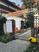 Café Truhlárna outside