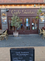 Cafe Gustav outside