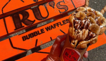 Ru's Bubble Waffles inside