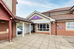 Premier Inn Braintree (a120) outside