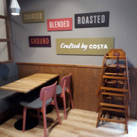 Costa Coffee Albert Dock 2 inside