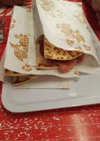 Piadina Dorina food