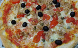 Pizzeria Prendi Al Volo food