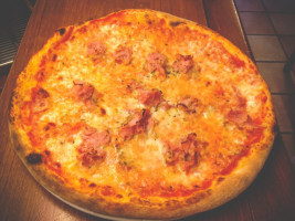 Pizzeria Trattoria Alle Lanterine food
