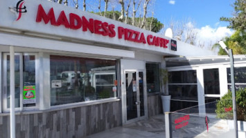 Madness Pizza Caffe outside