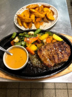 Sizzlers food