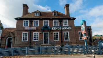 Crown Carvery The King's Arms inside