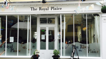 The Royal Plaice outside