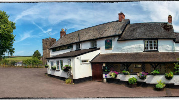 The George Inn inside