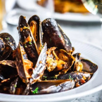 Côte Brasserie inside