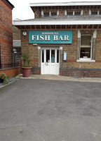 Berkhamsted Fish outside