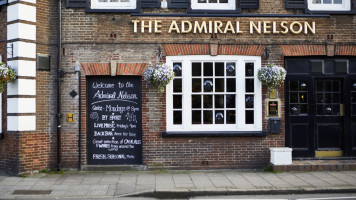 The Admiral Nelson outside
