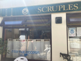 Scruples Coffee House outside