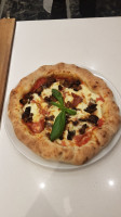 84010 Pizzosteria food