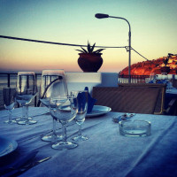 Al Tramonto food