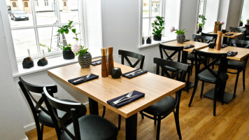 Skagen Brasserie inside