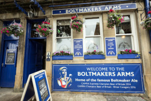 Boltmakers Arms outside