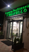 Pizzeria Schiavello outside