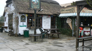 Guy's Owd Nell's Tavern inside