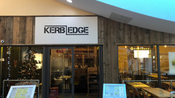 Kerbedge inside