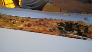 Pizzeria La Stella Di Cazzato Vincenzo Pizzeria food
