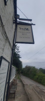 The Travellers Rest Pub outside