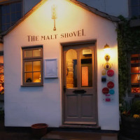 The Malt Shovel outside