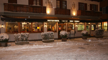 Pizzeria Croda Cafe' outside