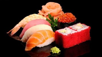 Sushi Family food