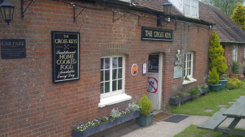 Cross Keys Inn inside