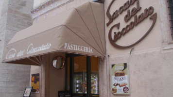 Pasticceria Caffetteria Casa Del Cioccolato food
