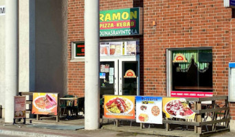 Ramon Pizza Kebab food