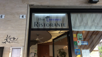 Bar Ristorante Universita outside