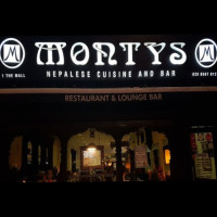 Monty's Nepalese food