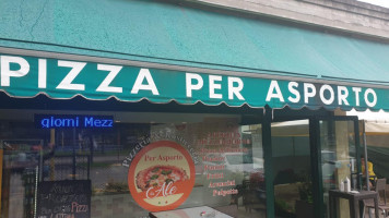 Pronto Pizza Special inside