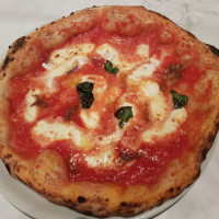Pizzeria Gennaro Di Lomasto Bruno E Pasquale food