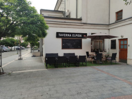 Taverna Elpida Řecká Restaurace outside