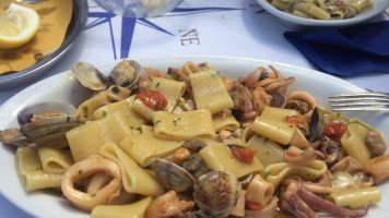 Il Delfino food