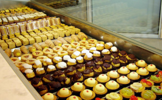 Pasticceria Manicaretti Et Cetera food