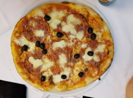 Akileas Ristorantre Pizzeria food