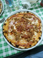 Pizzeria La Cantina food