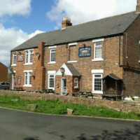 The Forresters Arms outside