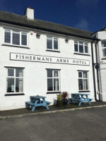 Fishermans Arms outside