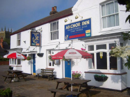 Anchor Inn inside